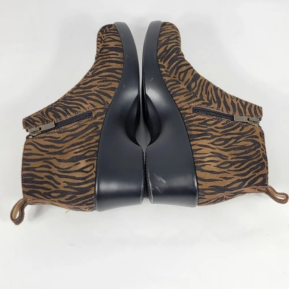 Alegria Zebra Pattern Ankle Boots #786 Size EU 38 (US 8-8.5)